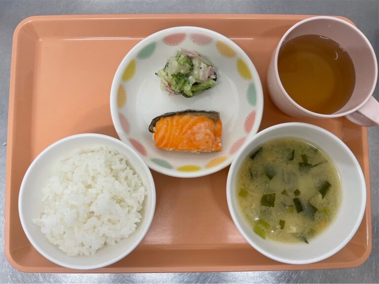 今日の給食2023年4月27日