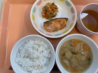 今日の給食2024年7月3日