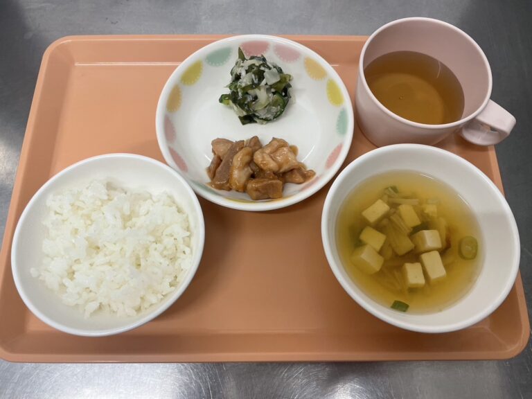 今日の給食2024年8月19日