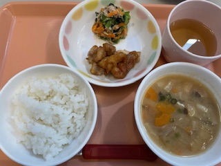 今日の給食2024年9月12日