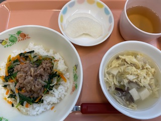 今日の給食2024年10月22日