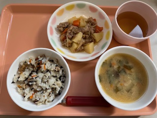 今日の給食2024年11月14日