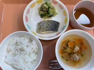 今日の給食2025年5月9日