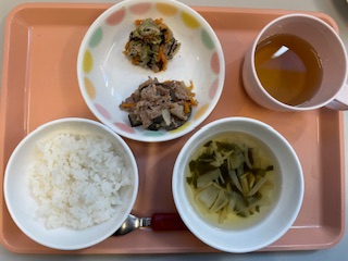 今日の給食2025年6月27日