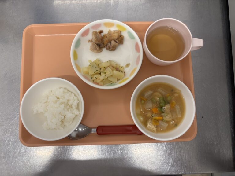 今日の給食2025年12月11日